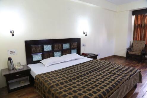 Hotel Jessica Manali, Manali 2